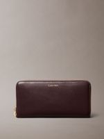 Billetera Grande de Cuero Marrón Calvin Klein