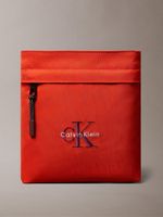 Bolso Plano de Nailon con Monograma Rojo Calvin Klein