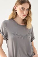 Polera Lisa Bordada Gris 13407125001163