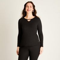 Polera Negra con Detalle en Escote