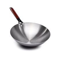 WOK DE HIERRO CÓNCAVO CON MANGO 32 CM