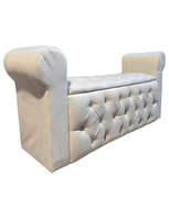 Banqueta Baúl Capitoné Con Brazos crudo Felpa