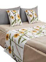 PIECERA BORDADA SIN FUNDAS TH16