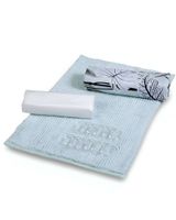 Juego Set de Baño en Caja 4 Piezas Cortina con Alfombra Mashini  A03