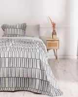 Cubrecama Quilt mas Juego de Sábana Liso 2 Plaza Mashini M015