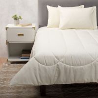 Plumon Beige Blanco 2 Pl + Pack 2 Almohadas Beige Arthome