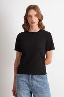 Polera Recta Manga Corta Negro Nicopoly