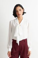 Blusa Manga Larga con Corbatín Blanco Nicopoly