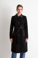 Abrigo Cuello Camisero Negro Nicopoly