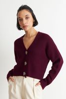 Cárdigan Cuello V con 3 Botones Burdeo Nicopoly
