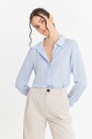 Blusa Básica Botonera Invisible Celeste Nicopoly