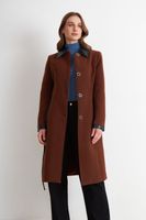 Abrigo Cuello Camisero Café Nicopoly