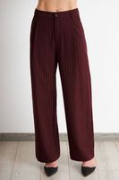 Pantalón de Pierna Recta Raya Diplomática Burdeo Nicopoly