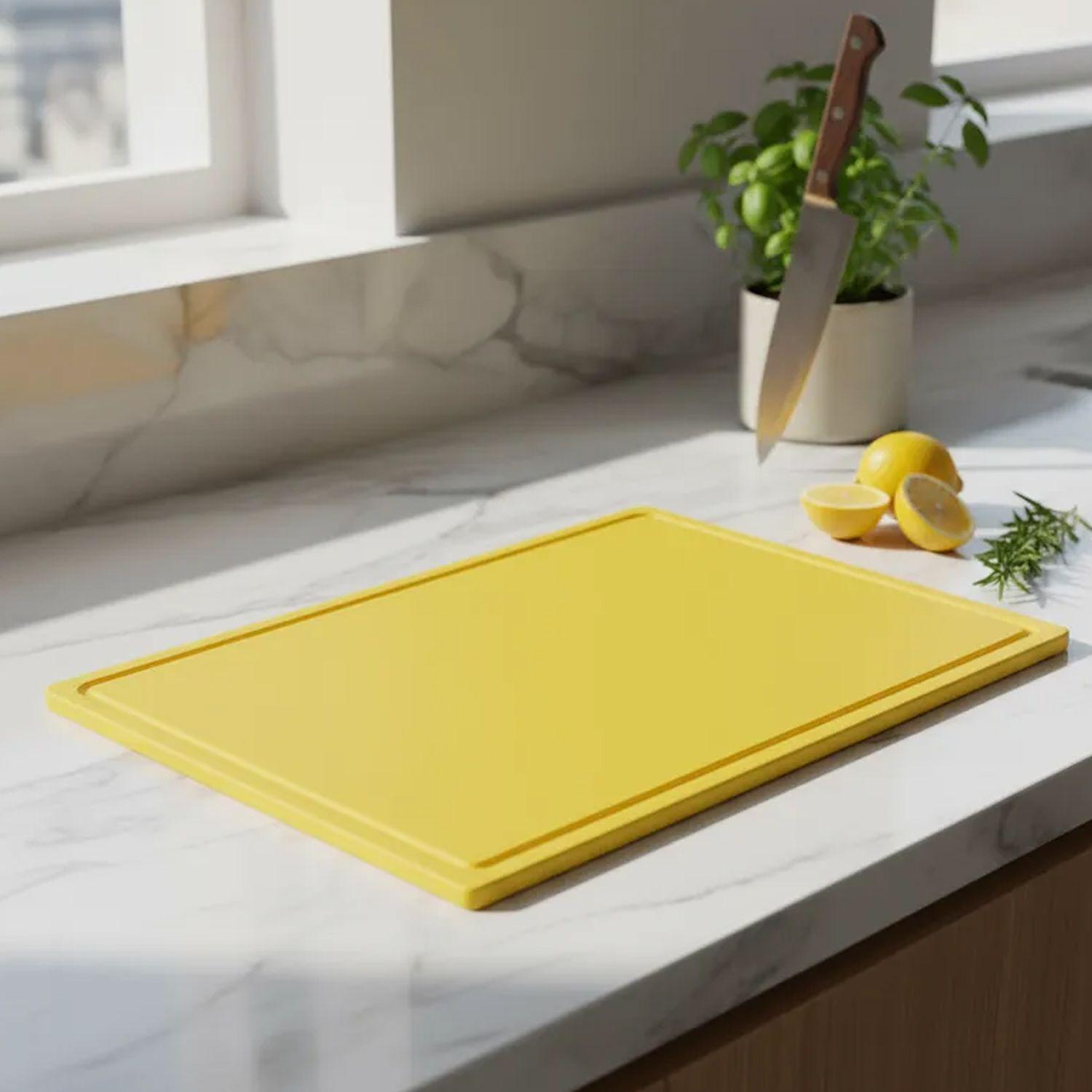 Tabla de cortar amarilla 45x61x1cm-2