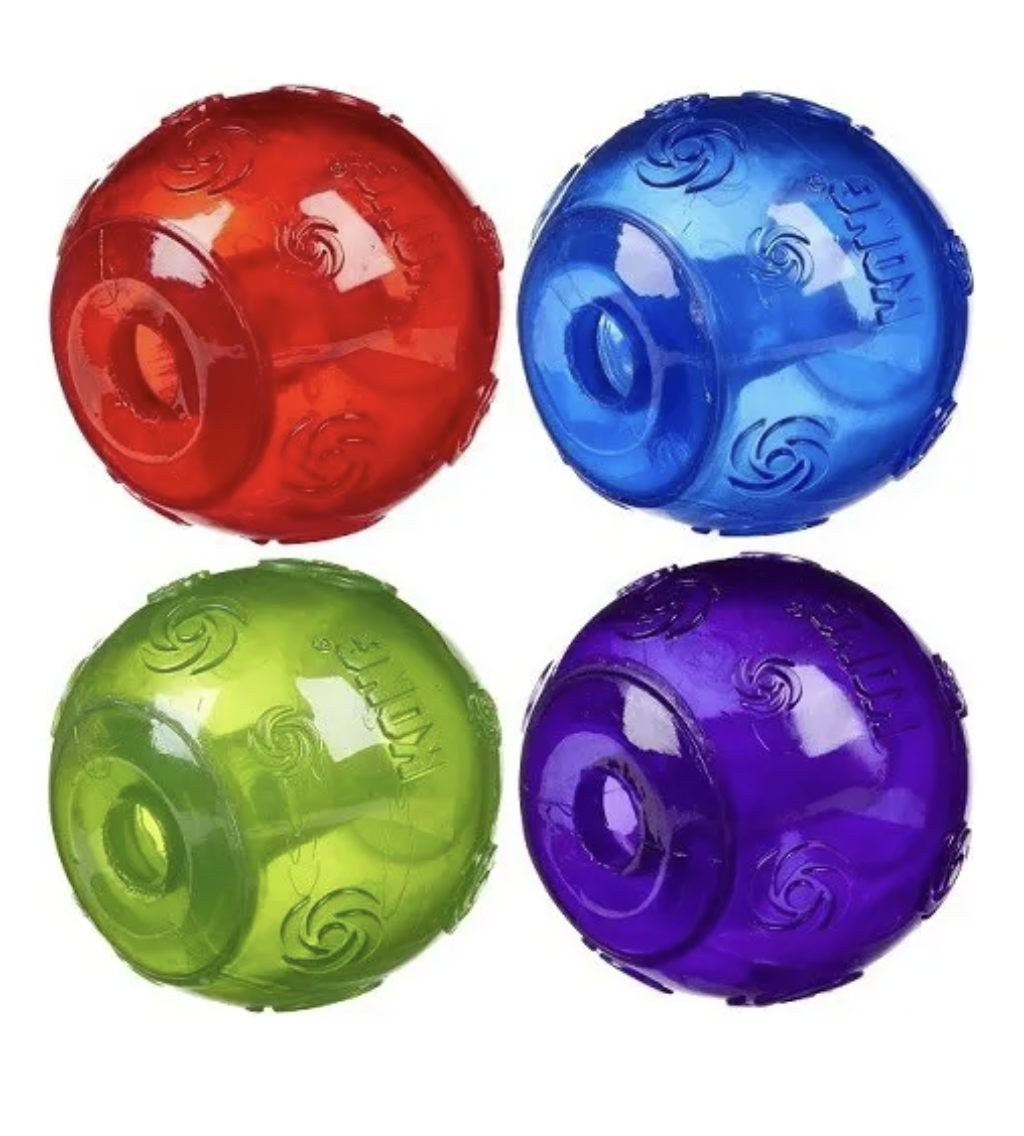 Juguete Pelota Para Perro Kong Squeezz Ball Talla L - VERDE-2