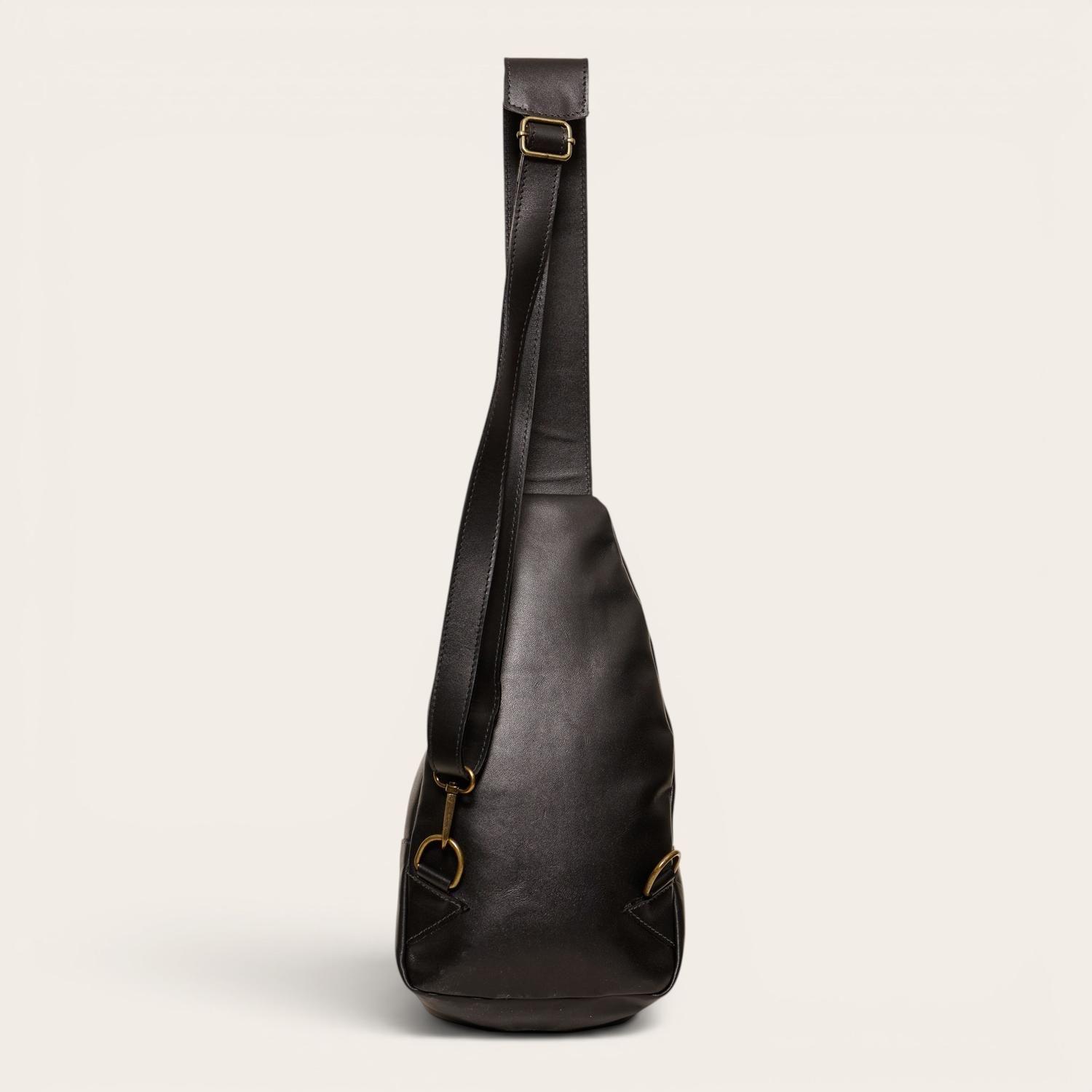 Bandolera Sling Bag de Cuero Natural Cunco OLKI - Negro-2