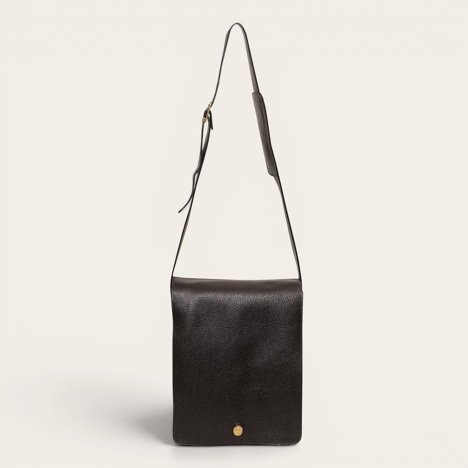 Bandolera Bolso de Cuero Unisex Lautaro OLKI - Negro Floated-2