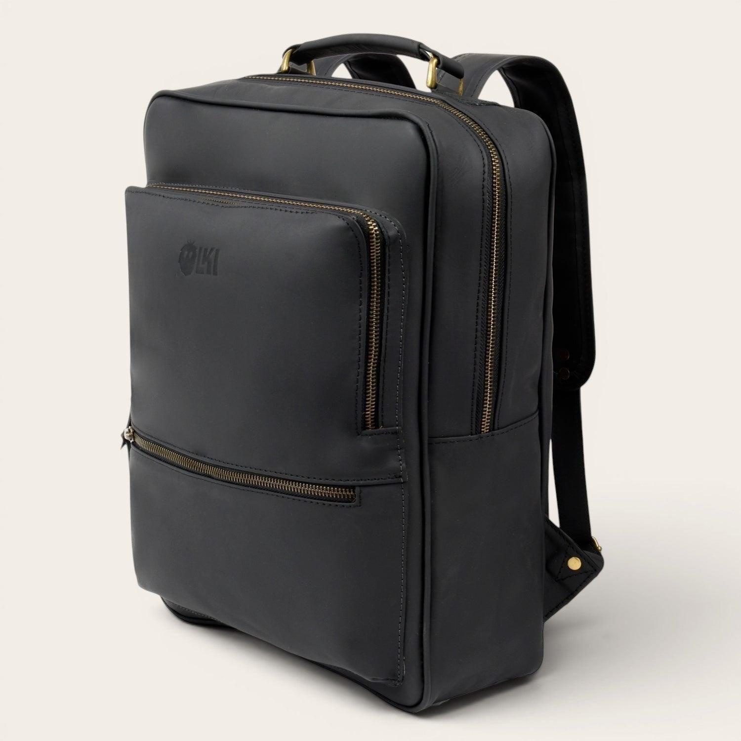 Mochila de Cuero Natural Palena OLKI -Negro Graso-0