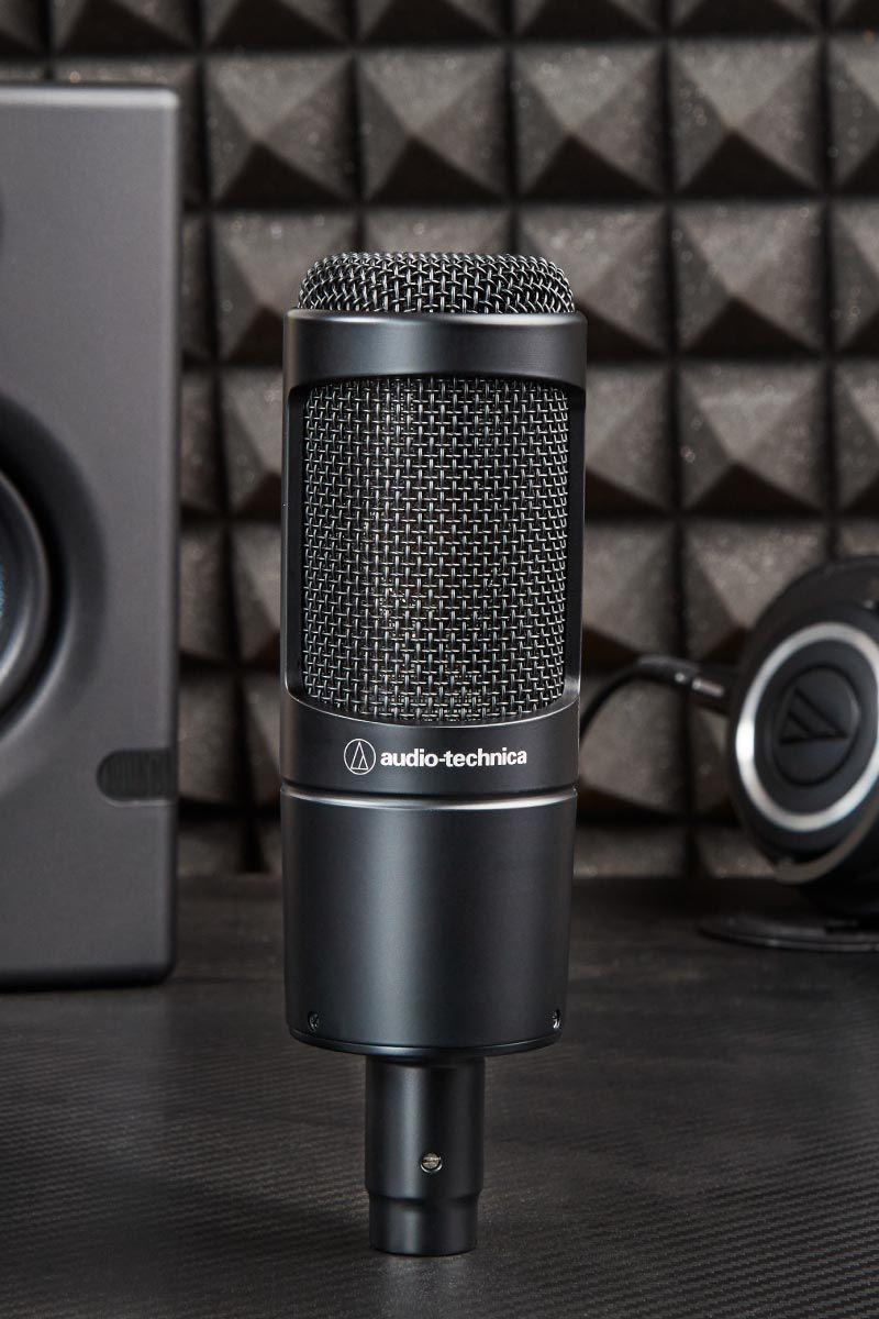 Micrófono AudioTechnica Condensador AT2035 negro-4