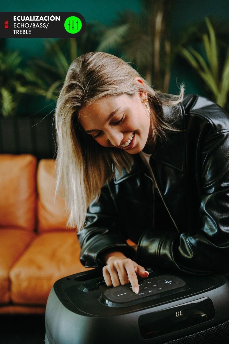 Parlante Bluetooth Karaoke Con Micrófono Blik Lightmax12-5