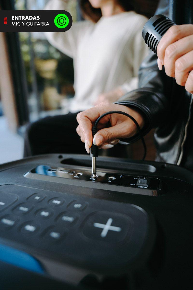 Parlante Bluetooth Karaoke Con Micrófono Blik Lightmax12-6