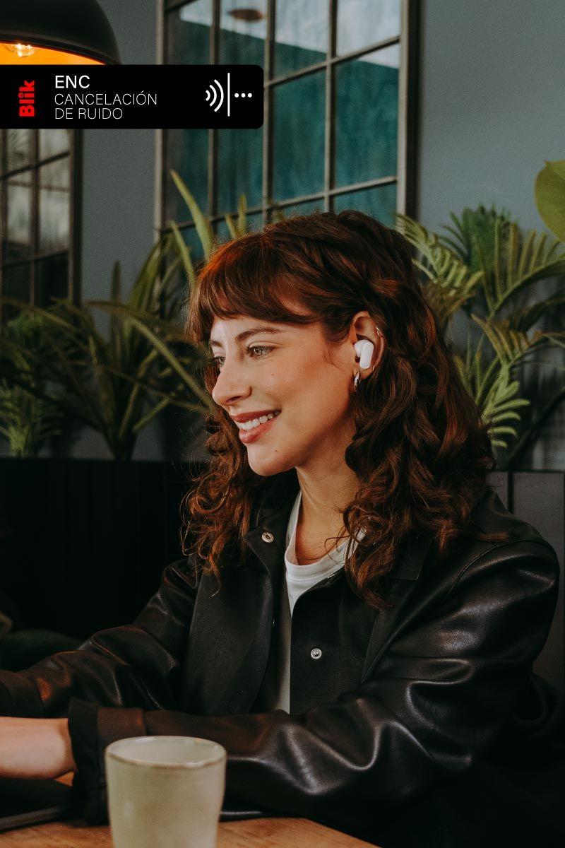 Audifonos Bluetooth Inalámbricos Blik Air500 blancos 30 hrs-2