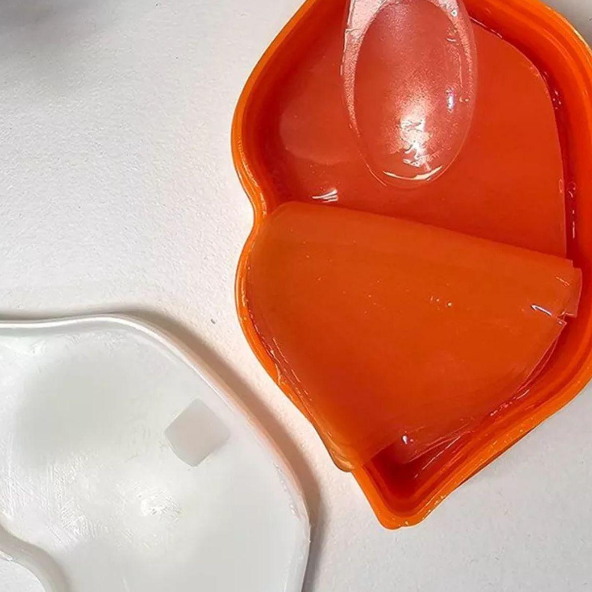 SET 2 MASCARILLAS HIDRATANTES Y REPARADORA LABIOS LAU-5