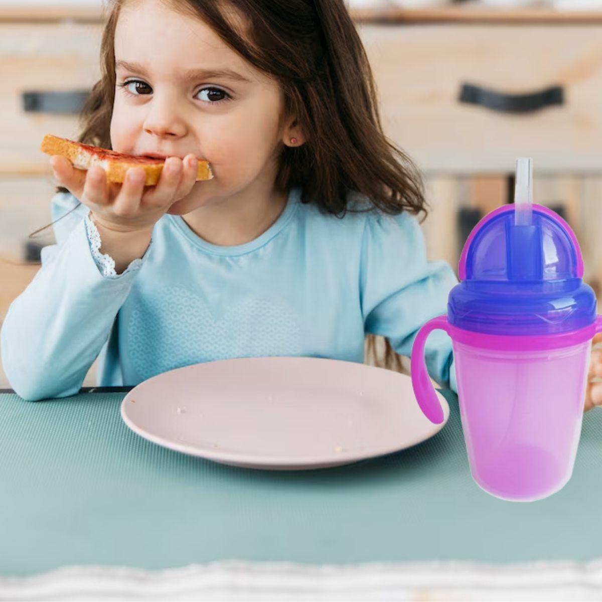 SET 2 VASOS CON ASA AGARRE ANTIDERRAME PAJILLA NIÑOS LAU-2