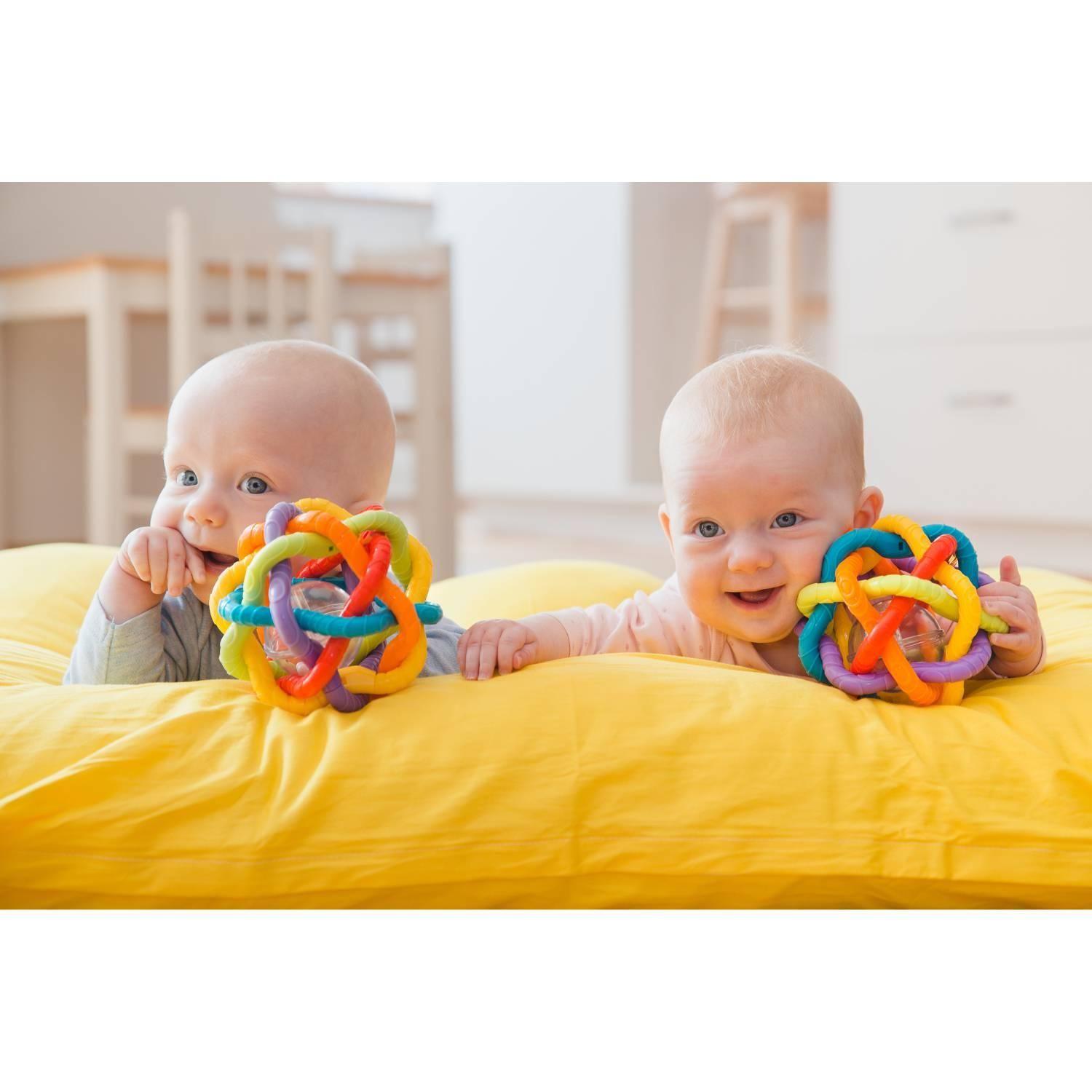 Pelota Sonajero Bendy Playgro-3