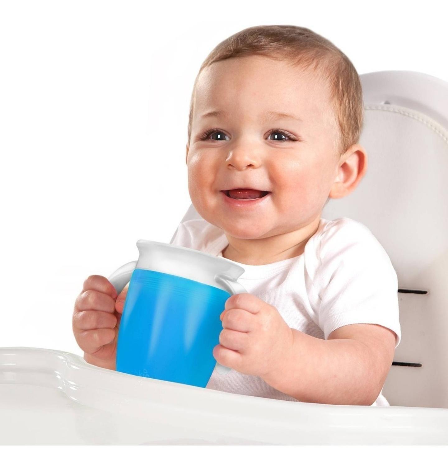 Vaso Antiderrame 360° Con Asas 207 Ml Munchkin azul-3