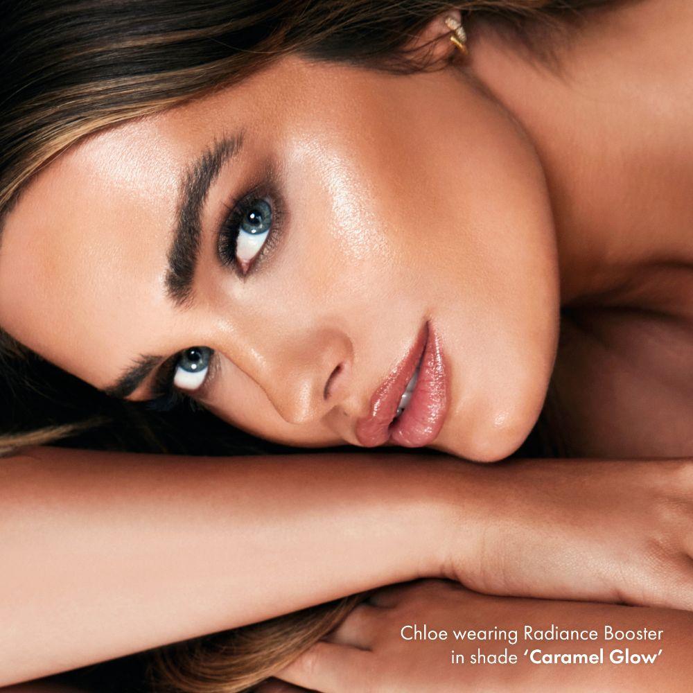 ICONIC LONDON Radiance Booster Caramel Glow-4