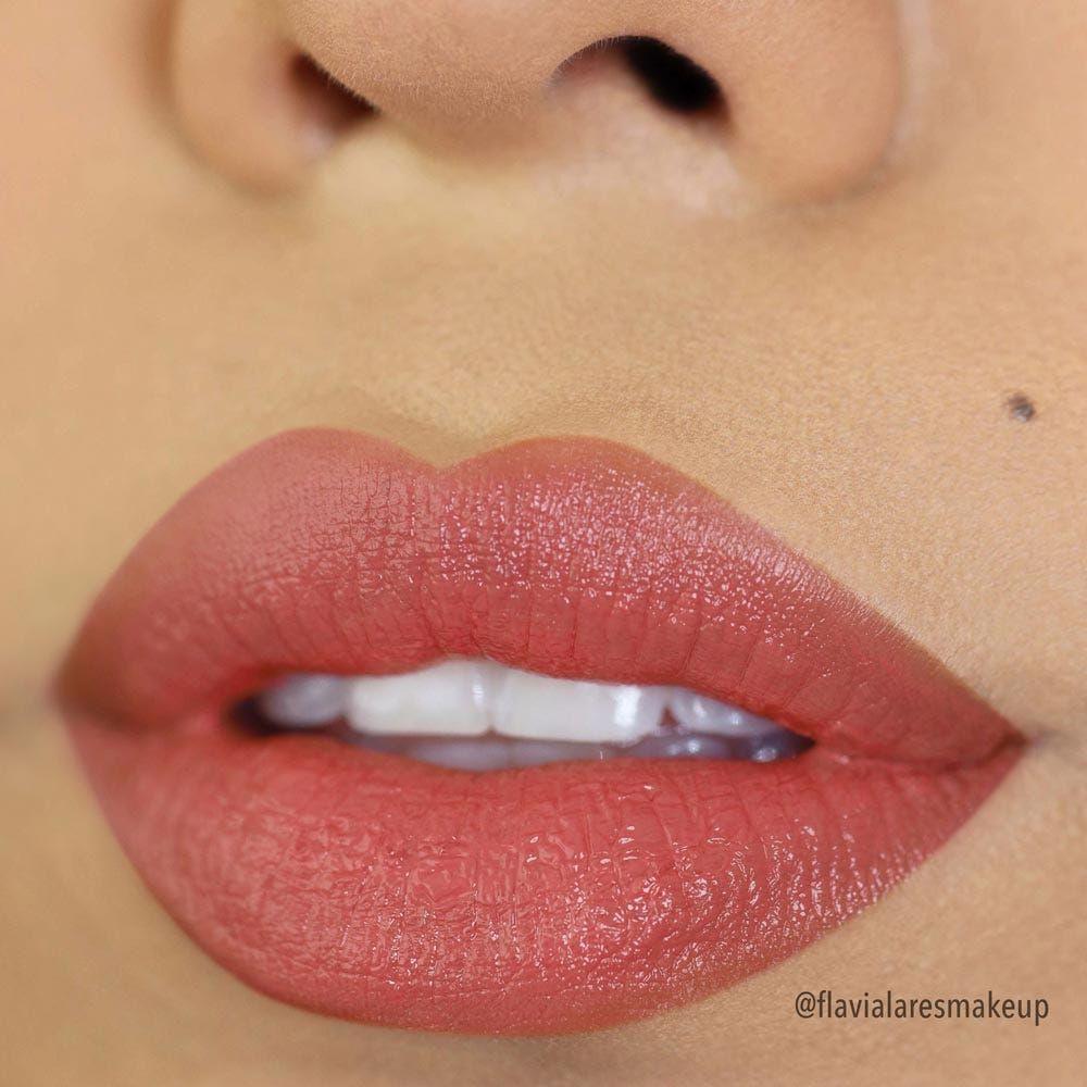 Labial signature cherry blossom 006-2