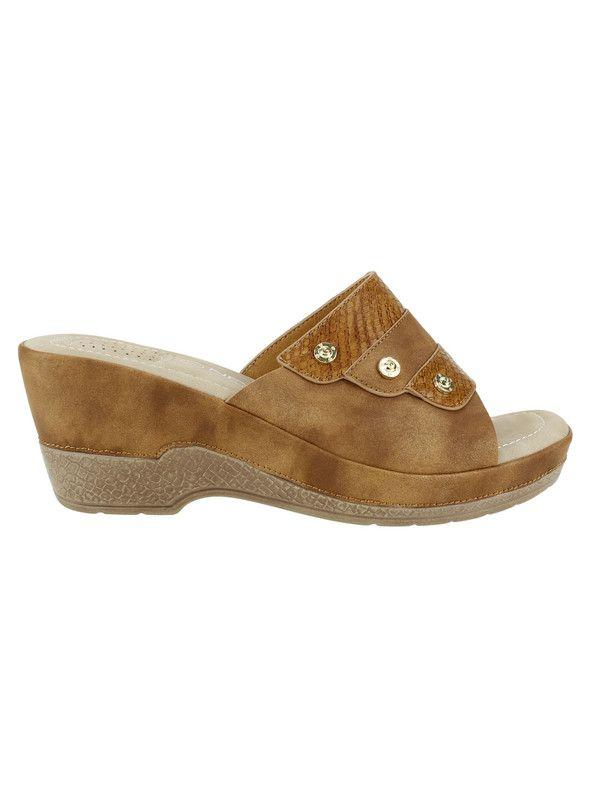 Sandalia New Walk Tachas Camel-0