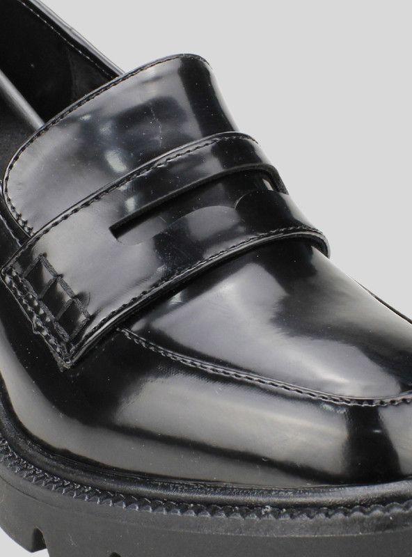 Mocasín Agua de Coco Chakra Negro-3