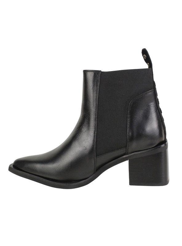 Botín Romano Cuero Slip On Negro-3