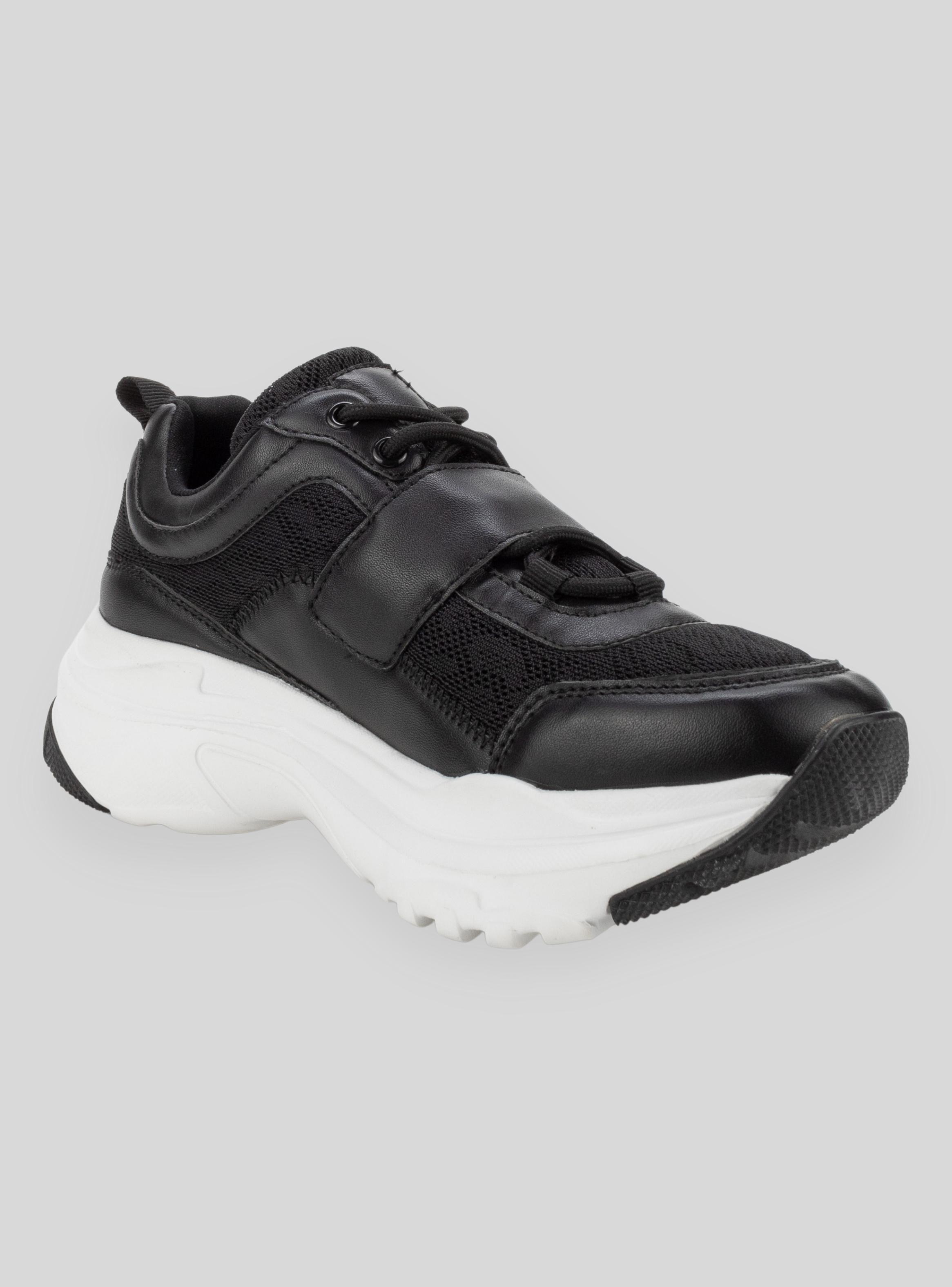 Zapatilla Agua de Coco Velcro Negra-1