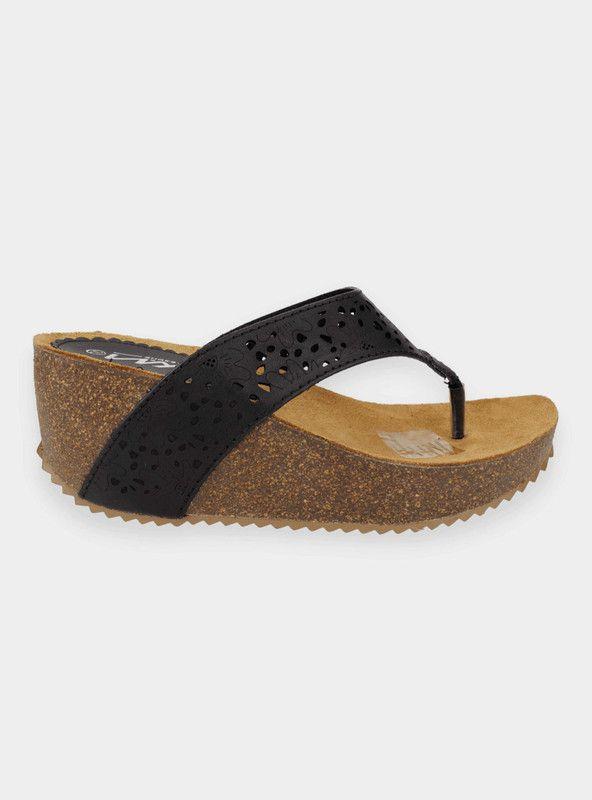Sandalia New Walk Troquelada Tachas Negra-0