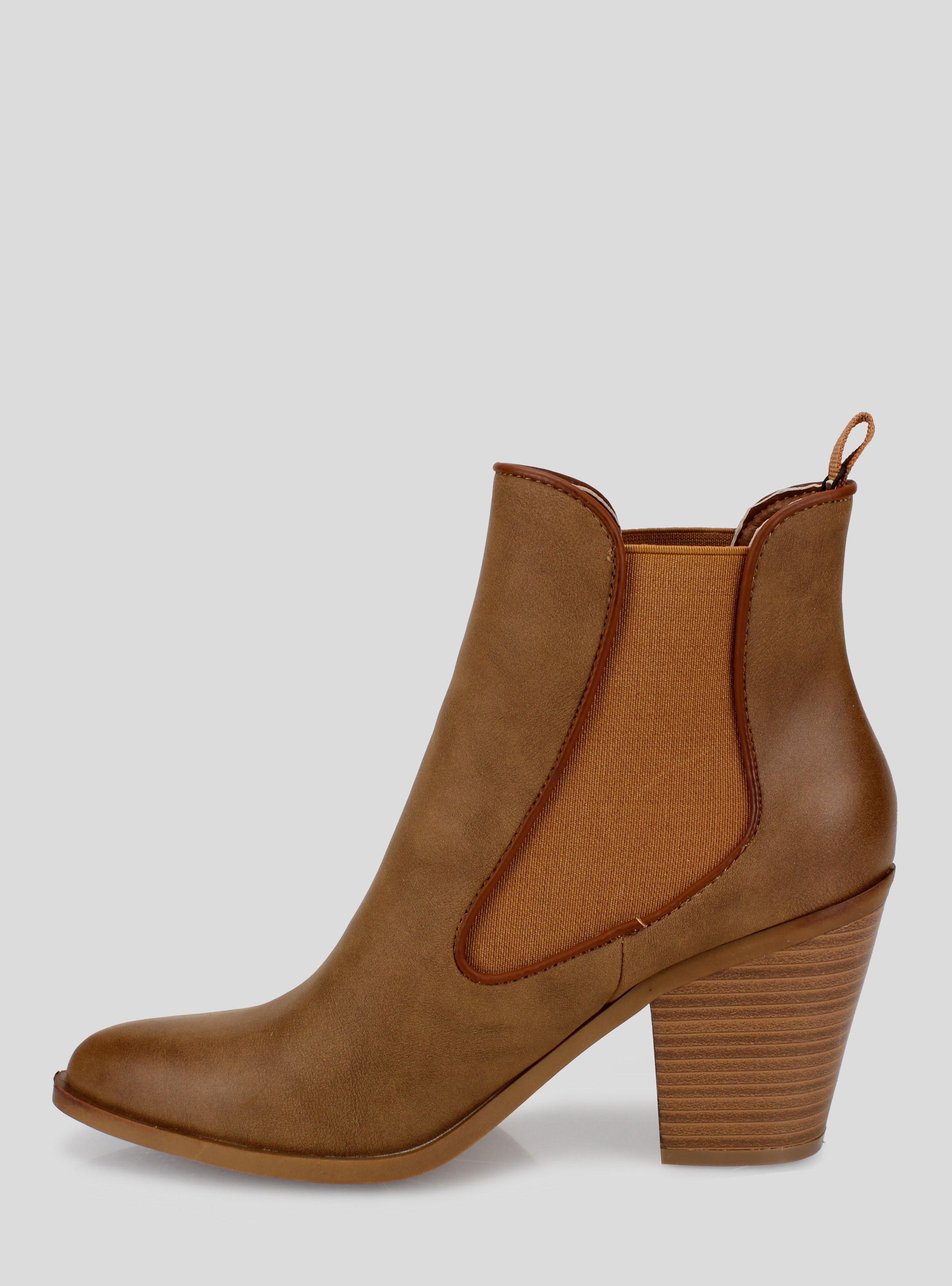 Botín Agua de Coco Lia Camel-2