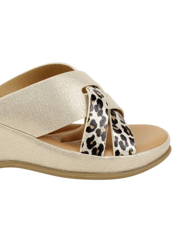 Sandalia New Walk Tiras Cruzadas Dorada-4