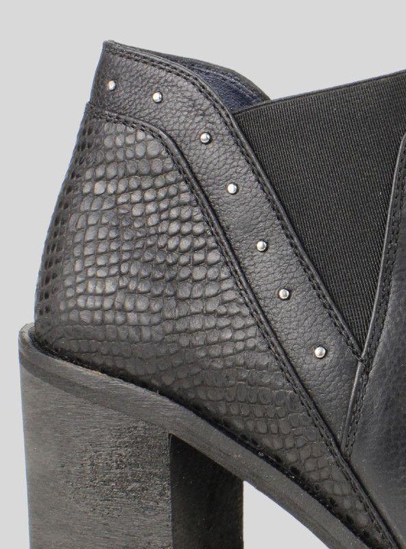 Botín Exs Slip On Cuero Negro-3