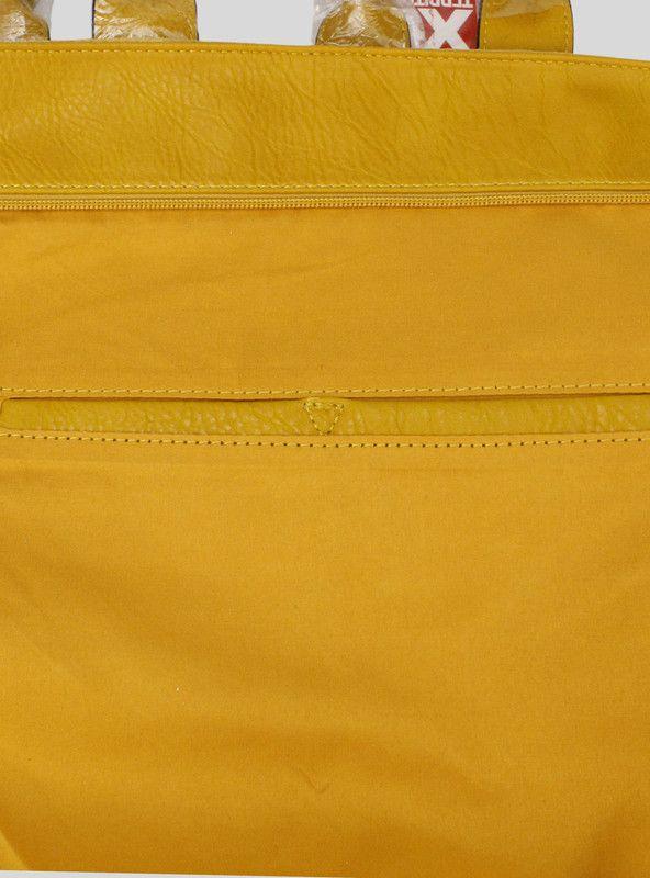 Cartera Xti Anya Amarilla-4