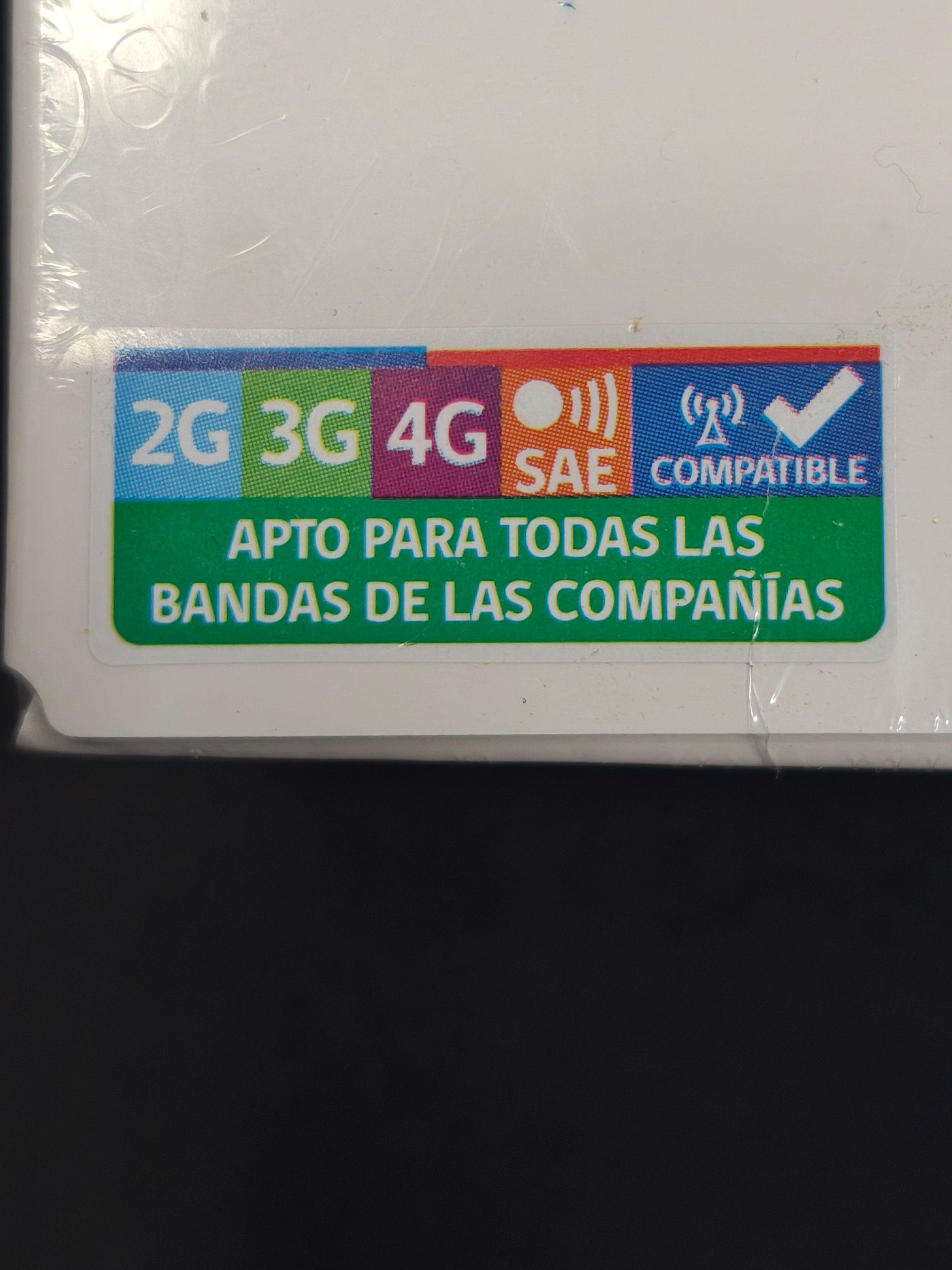 Celular Motorola Moto G06 4GB 128GB Azul-4