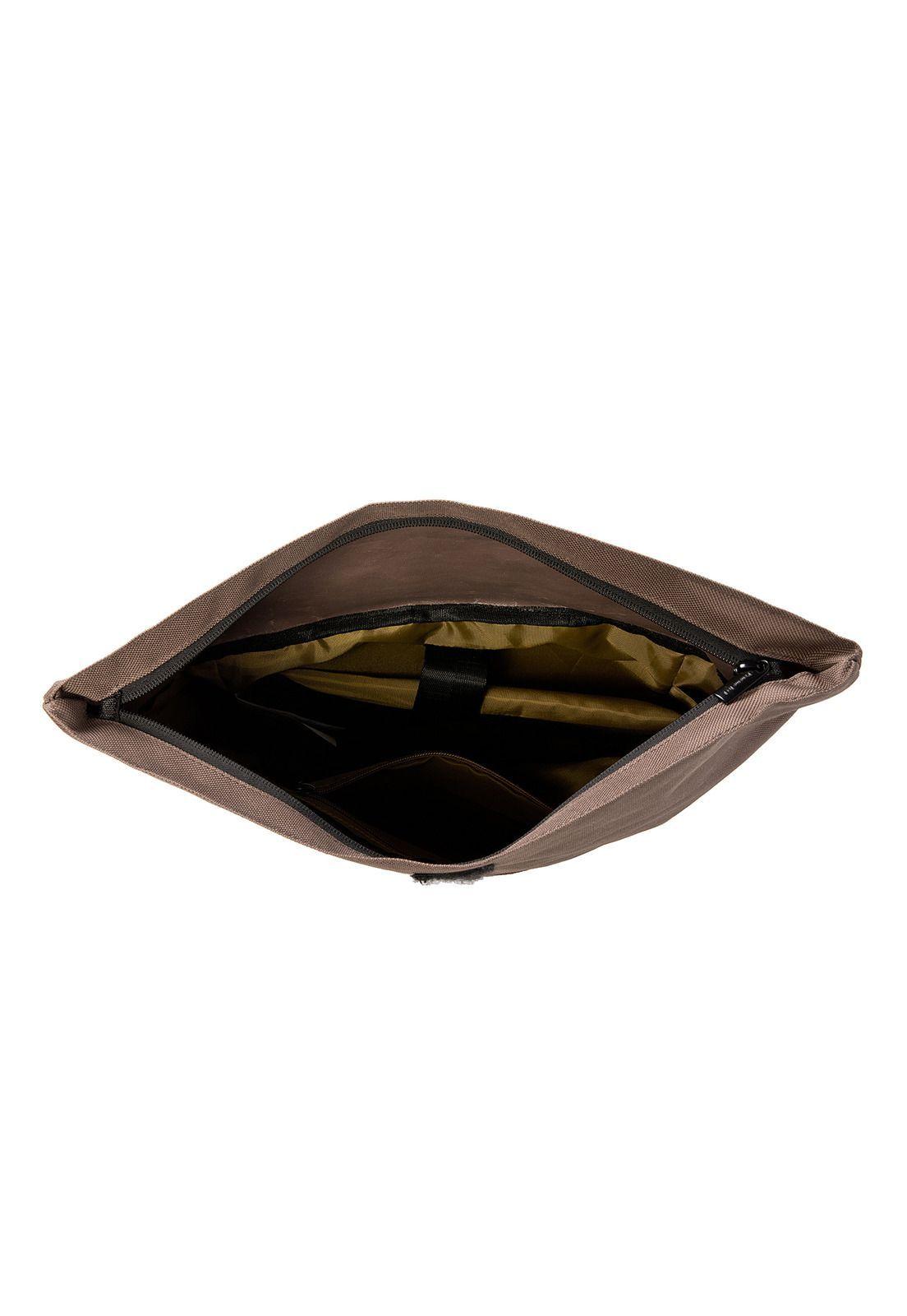 Mochila Hombre 18 litros Chocolate Panama Jack-2