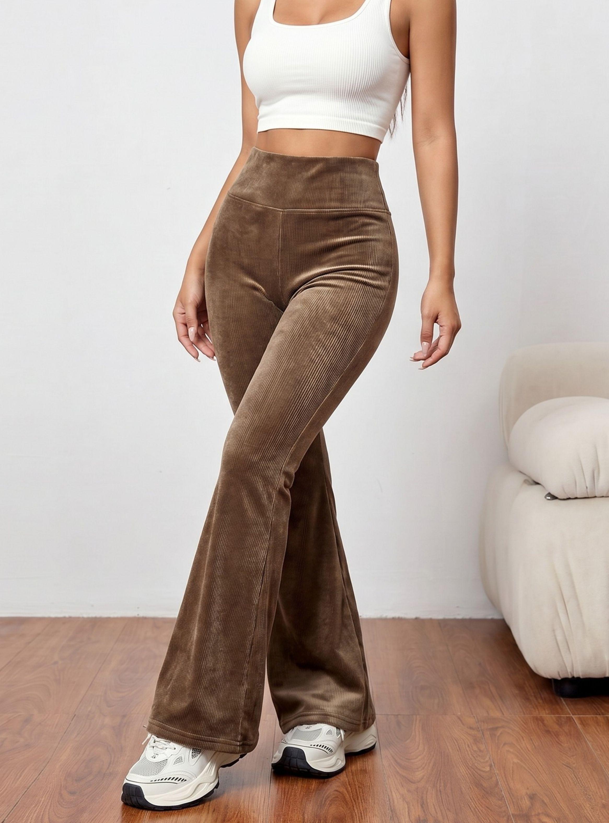 Pantalón Cotelé Palazzo Polar Con Chiporro Elasticado Térmico de color Café-1