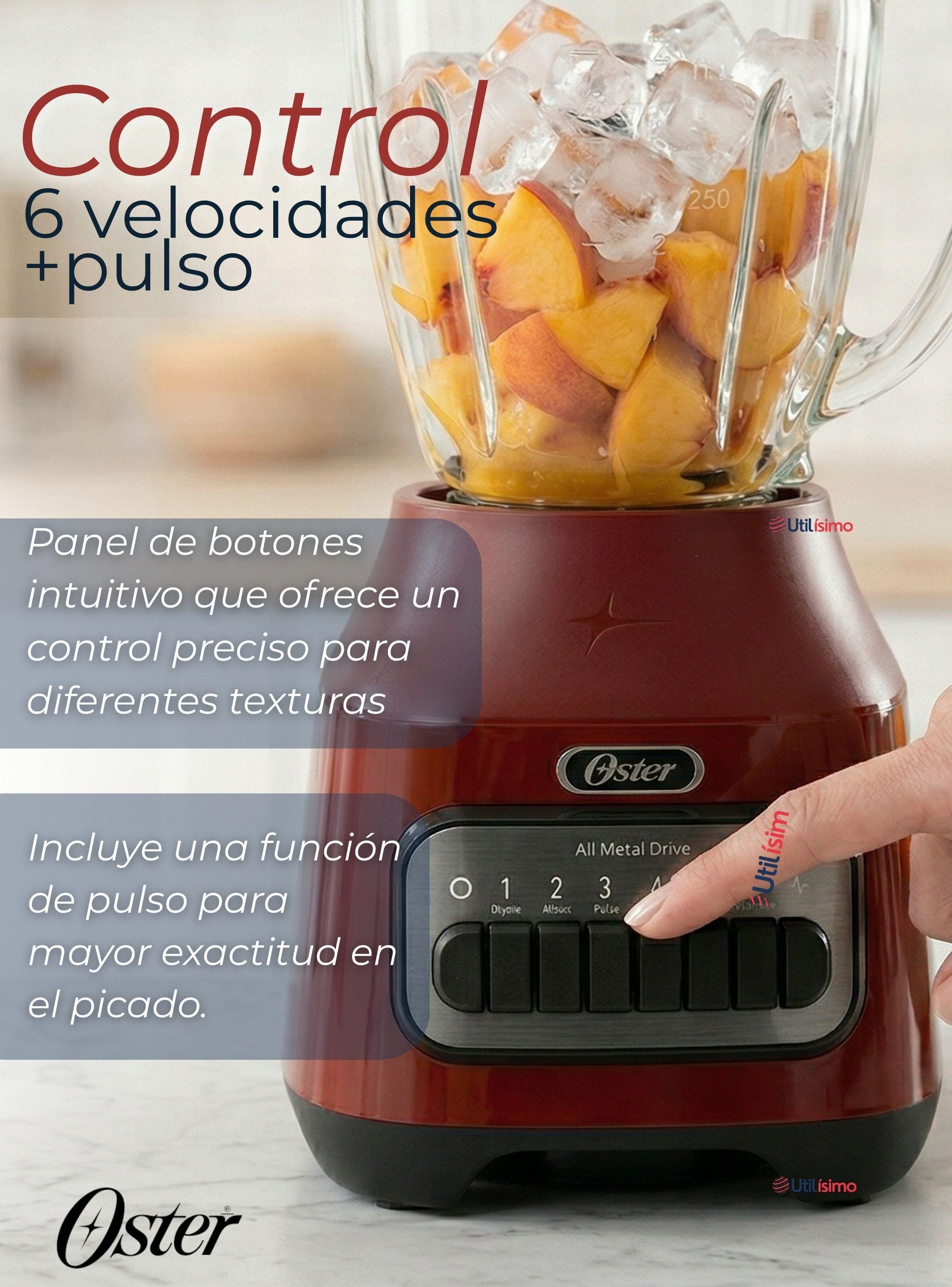 Licuadora Oster® con vaso de vidrio y 6 velocidades más pulso 800 Watts 1,5Litros-6