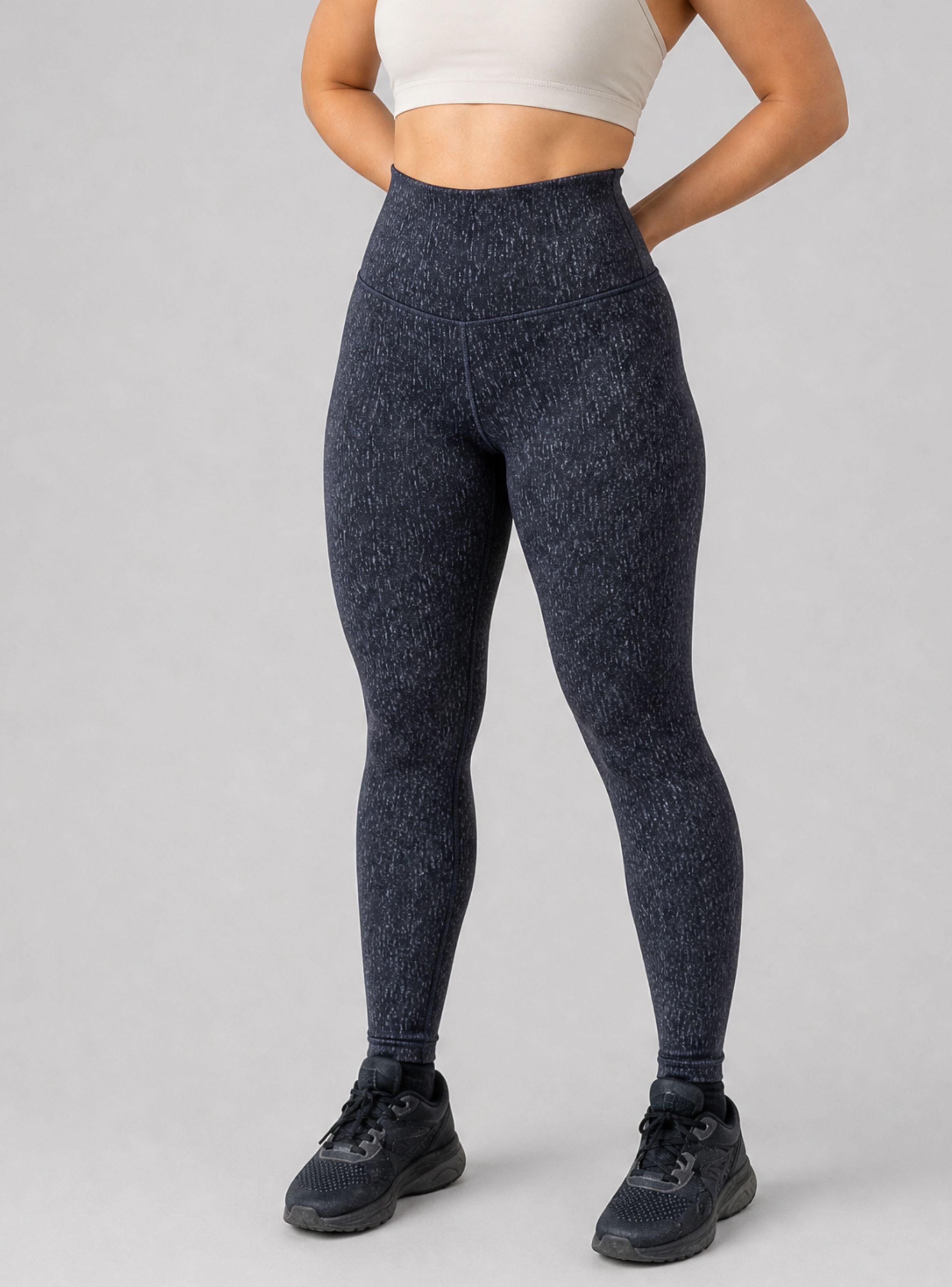 Calza Polar Con Chiporro Térmica Mujer Elásticada de Color Negro Jeans-1