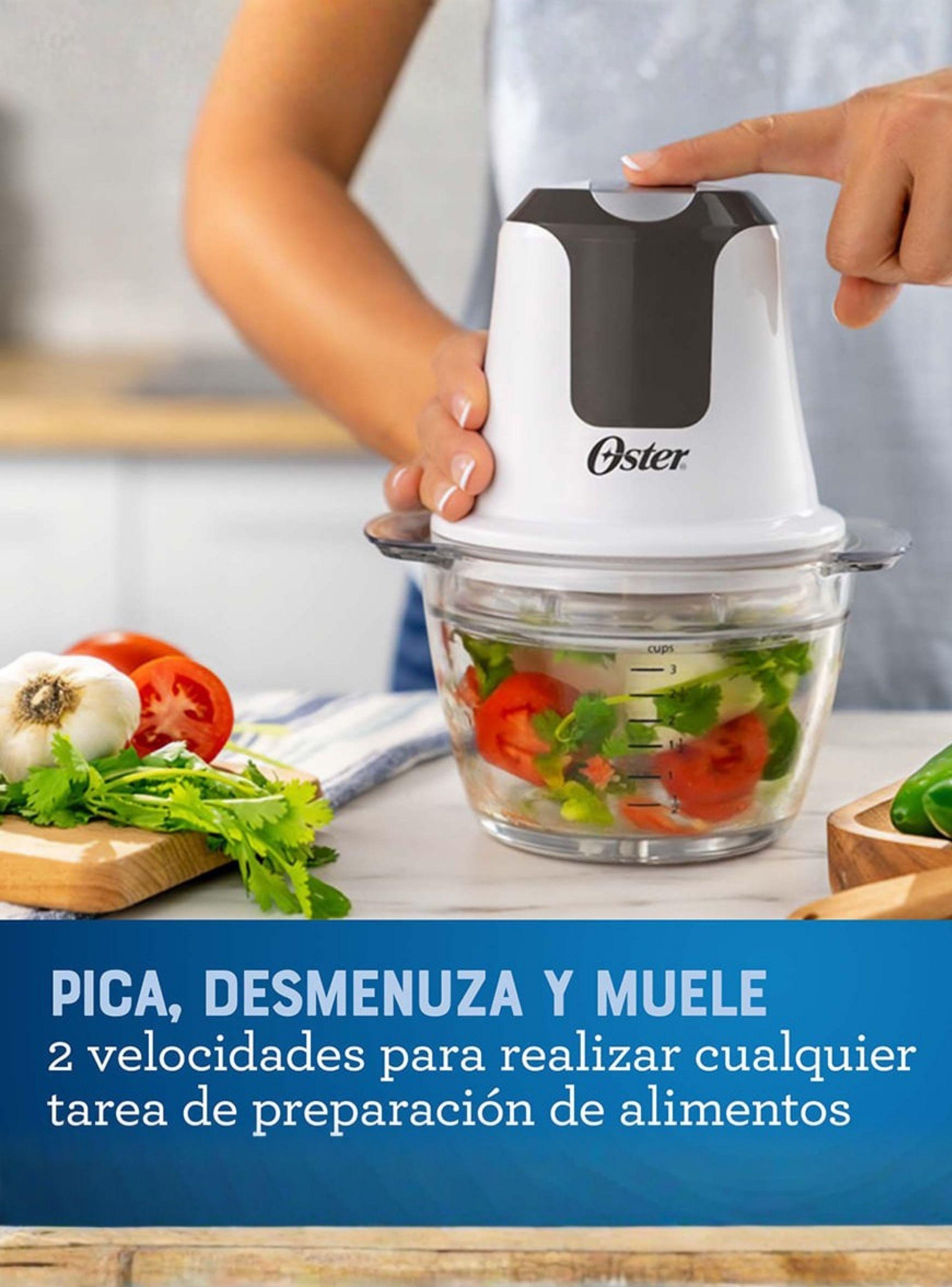 Mini picadora Oster® 3 tazas con bowl de vidrio FPSTFP3340-3