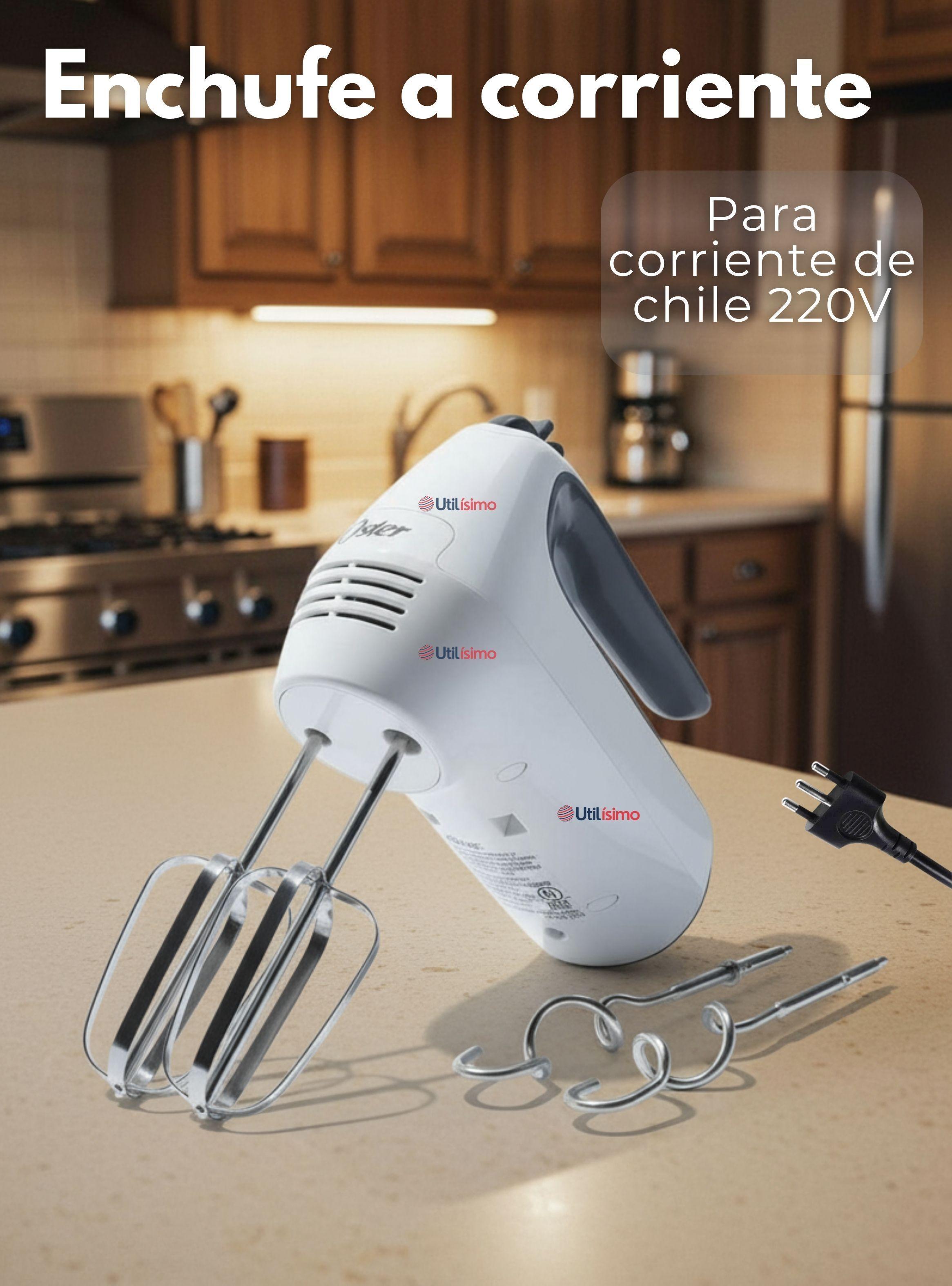 Batidora de mano Oster® Color blanca 6 velocidades y función turbo FPSTHM3532-6