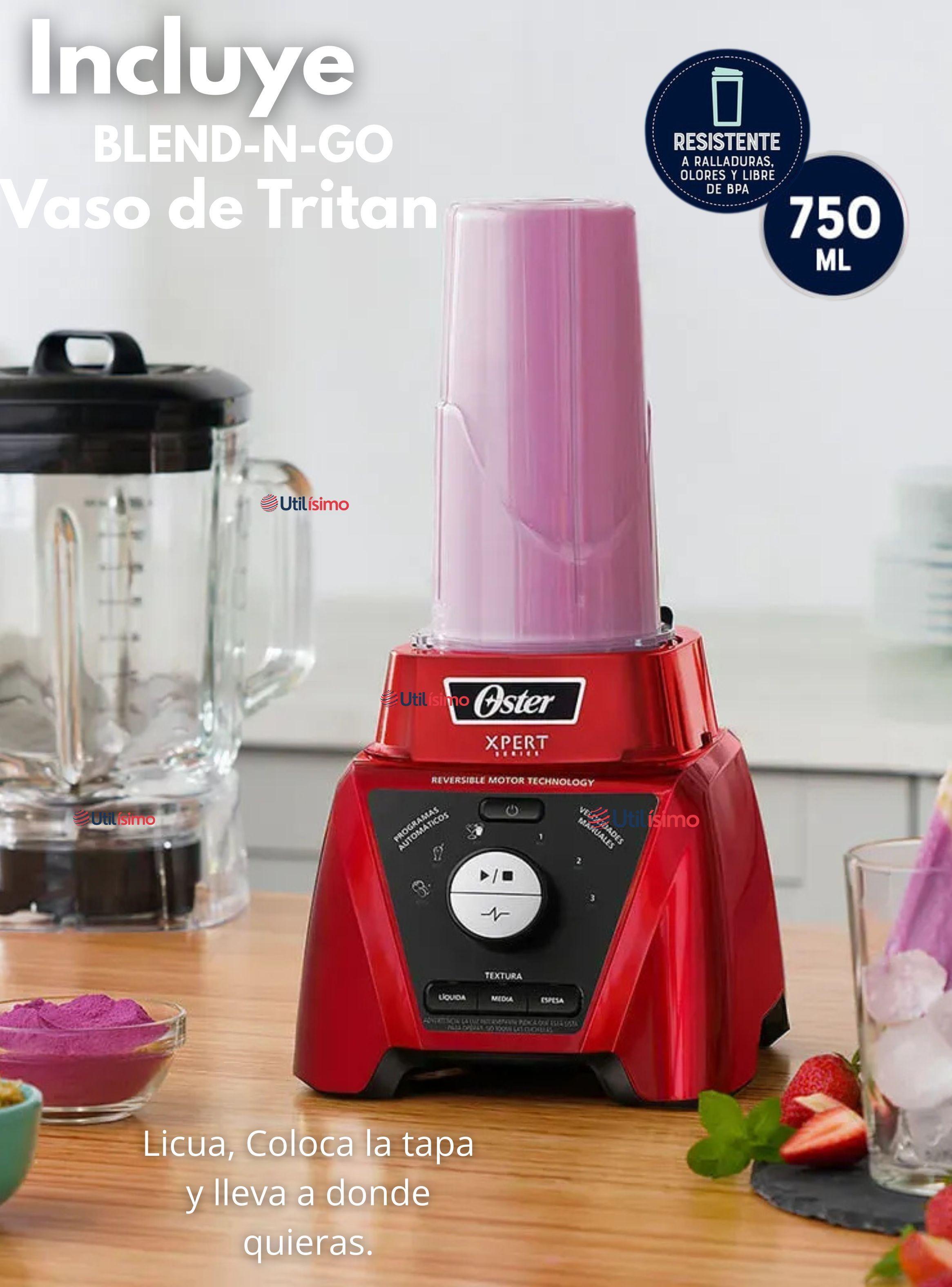 Licuadora Xpert Series™ roja control de textura y un Blend N Go BLST3BRPG-2