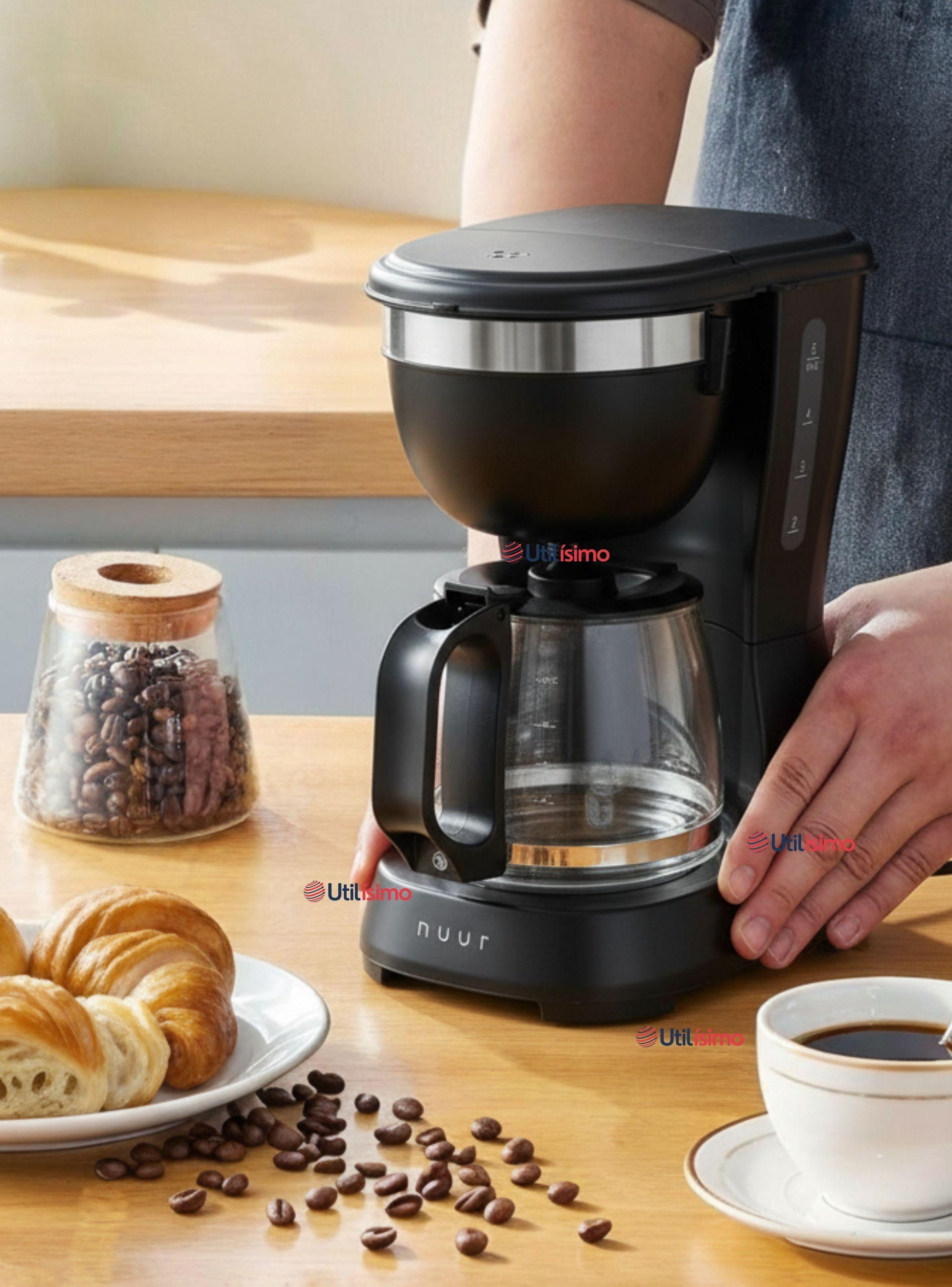 Cafetera Eléctrica 6 Tazas 600W de Potencia Con Filtro Reutilizable-0